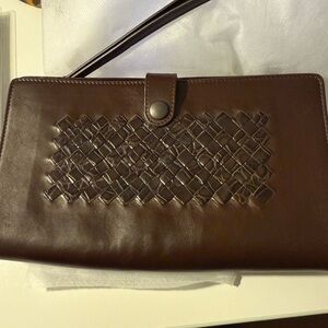 Bottega Vaneta Brown Leather Clutch